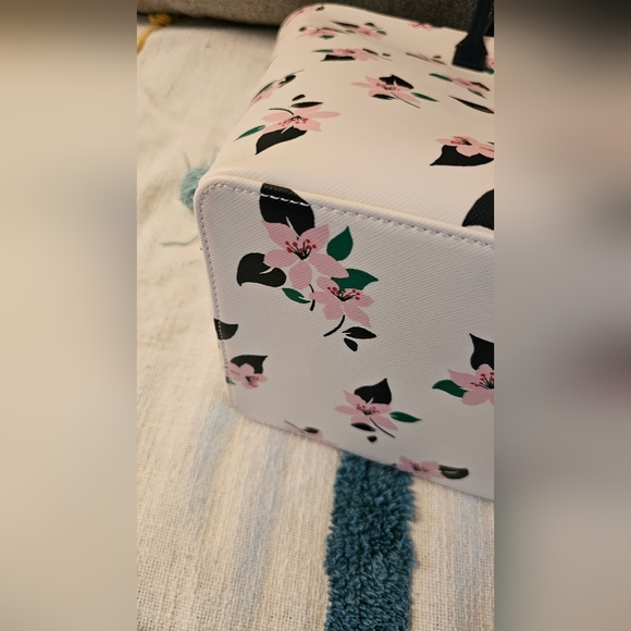 Kate Spade Shore Street Margareta Tote Bag NWT - Picture 9 of 12